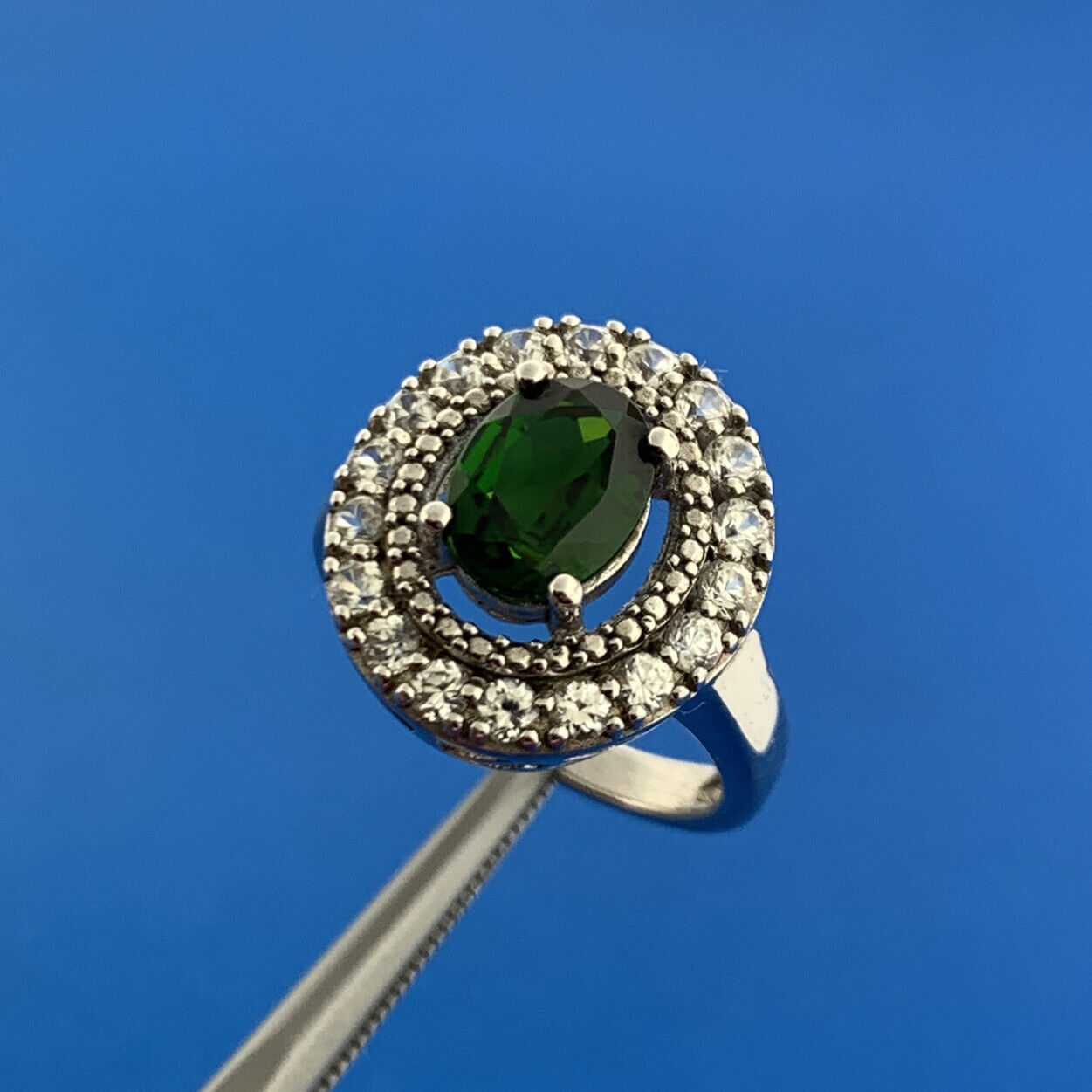 Designer 925 Sterling Silver Green Oval Cubic Zirconia White Round CZ Halo Ring