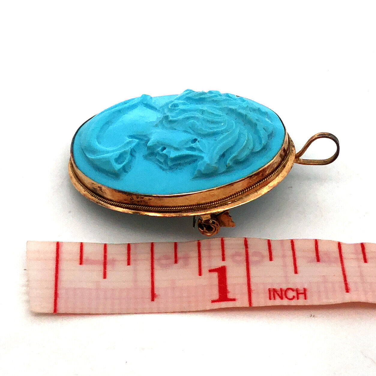 Designer Vintage 14K Yellow Gold Oval Blue Carved Cameo Brooch Pendant