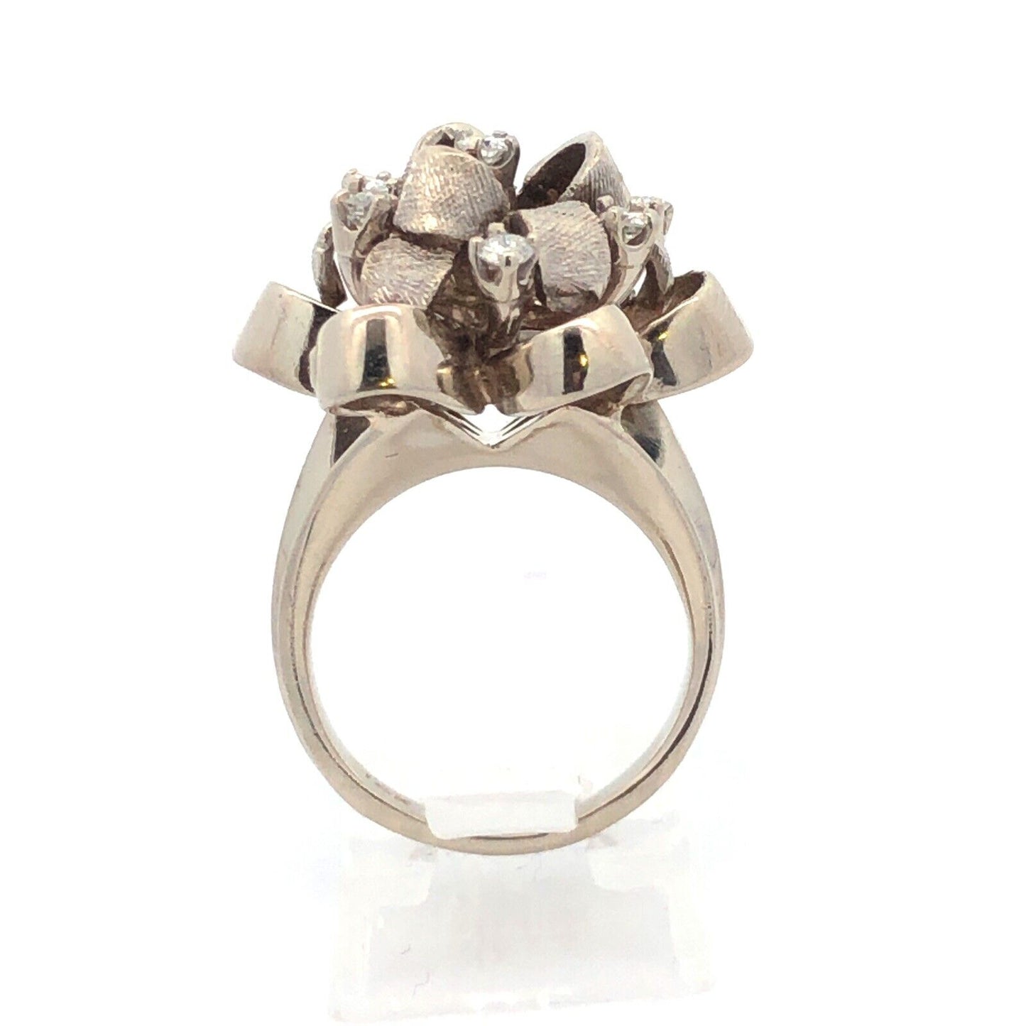 Vintage 14K White Gold Diamond Floral Polished Florentine Ribbon Statement Ring