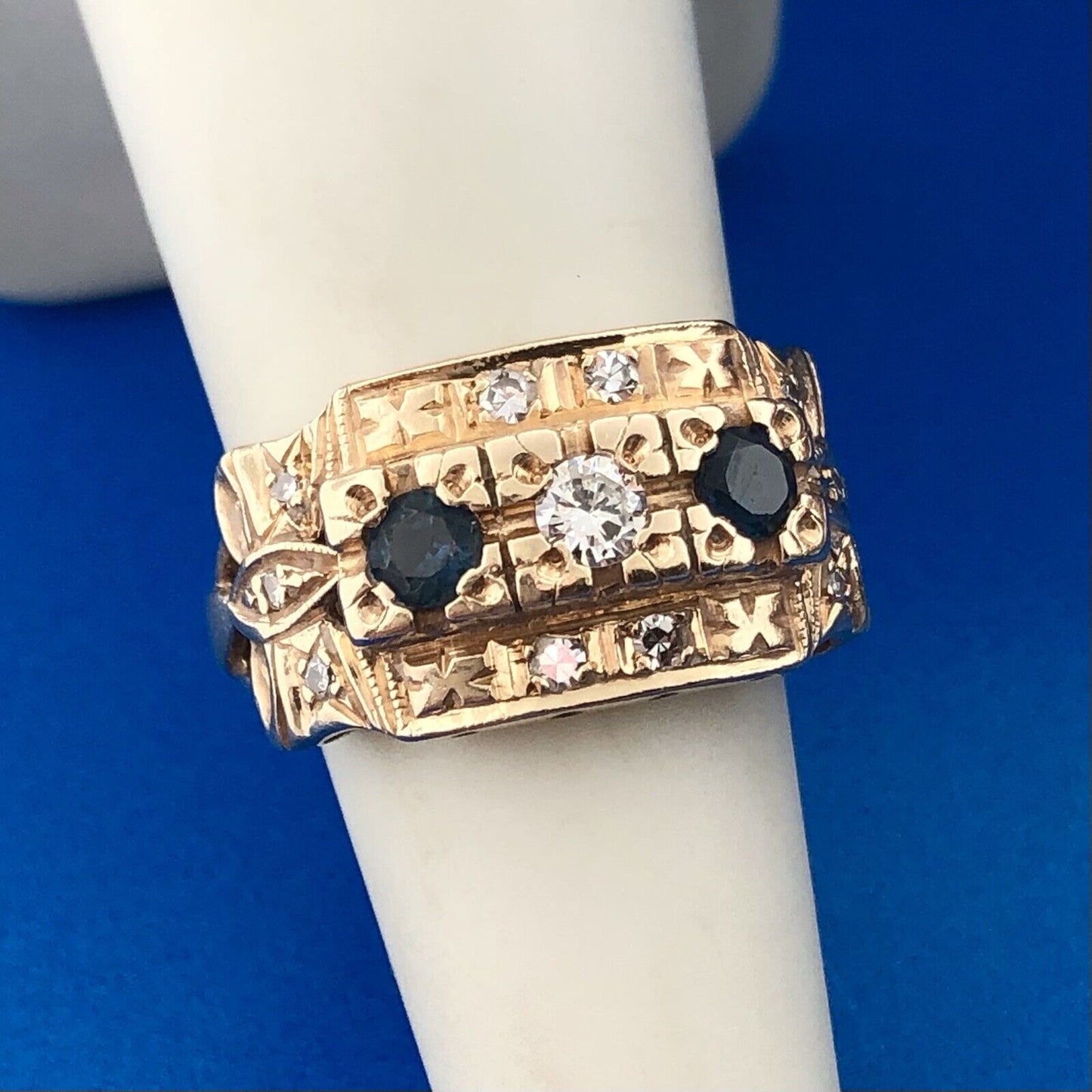 Art Deco Art Nouveaux 14K Yellow Gold Sapphire Diamond Etruscan Dome Ring