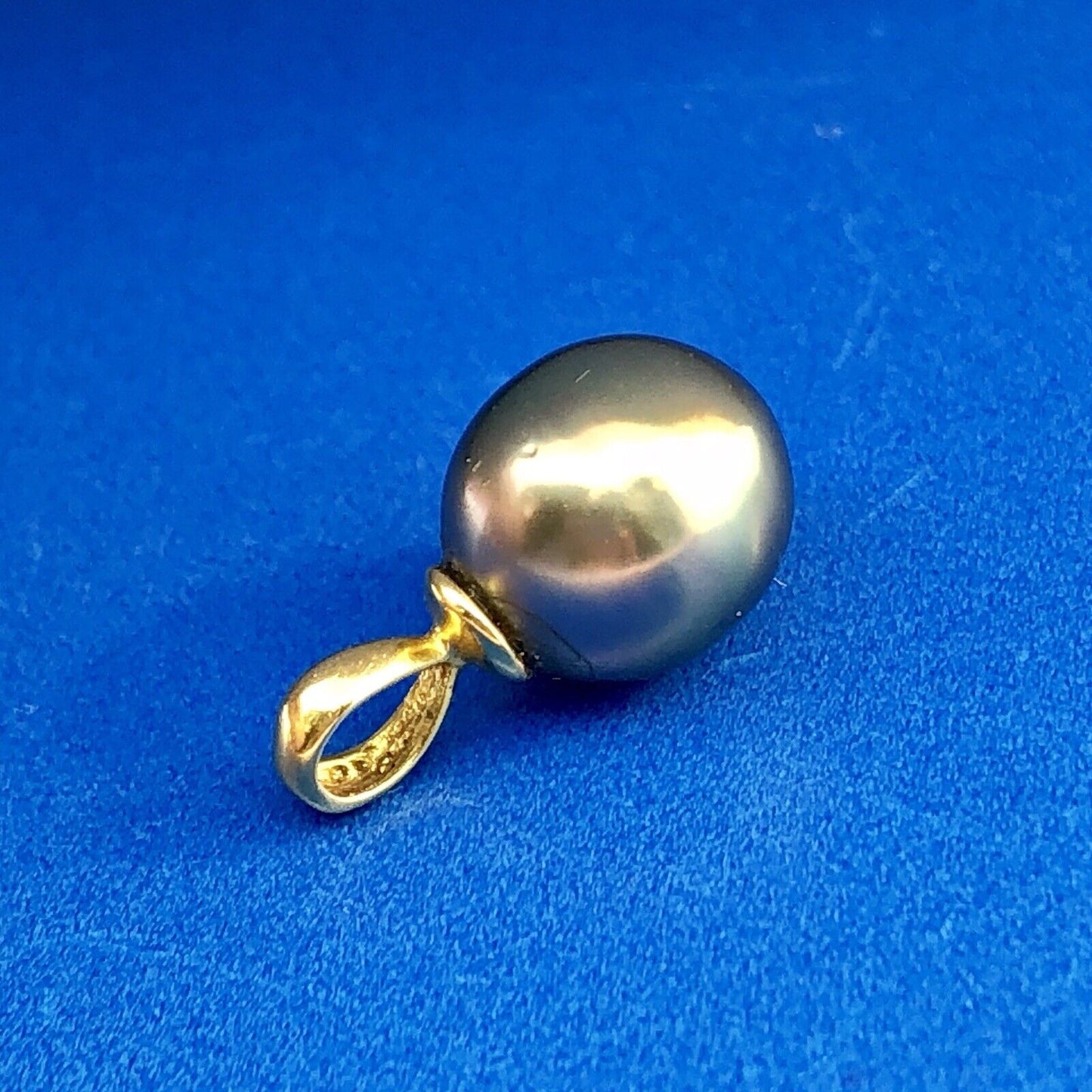 Designer 14K Yellow Gold Black Pearl Drop Dangle Charm Pendant