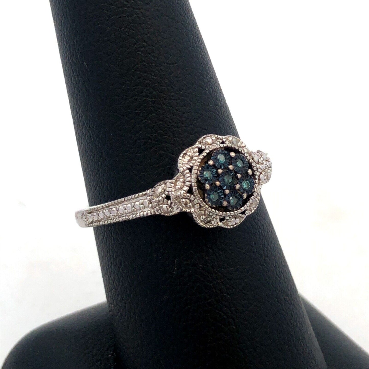 Designer 925 Sterling Silver Blue White Round Diamond Bead Detail Cocktail Ring