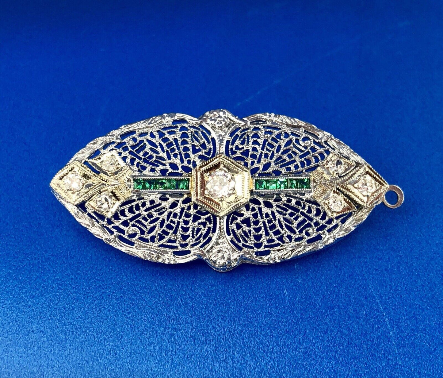 Art Deco 14K White Gold Diamond Emerald Floral Filigree Bar Pin Brooch Pendant