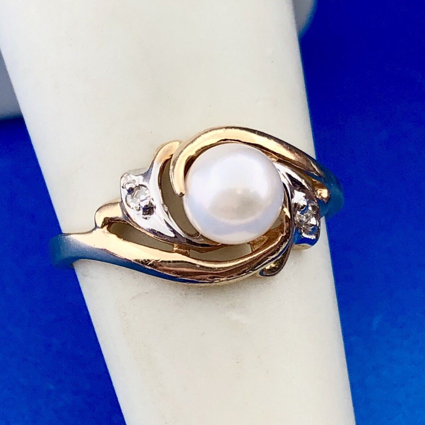 Vintage 10K Yellow White Gold Classic Pearl Diamond Freeform Swirl Cocktail Ring