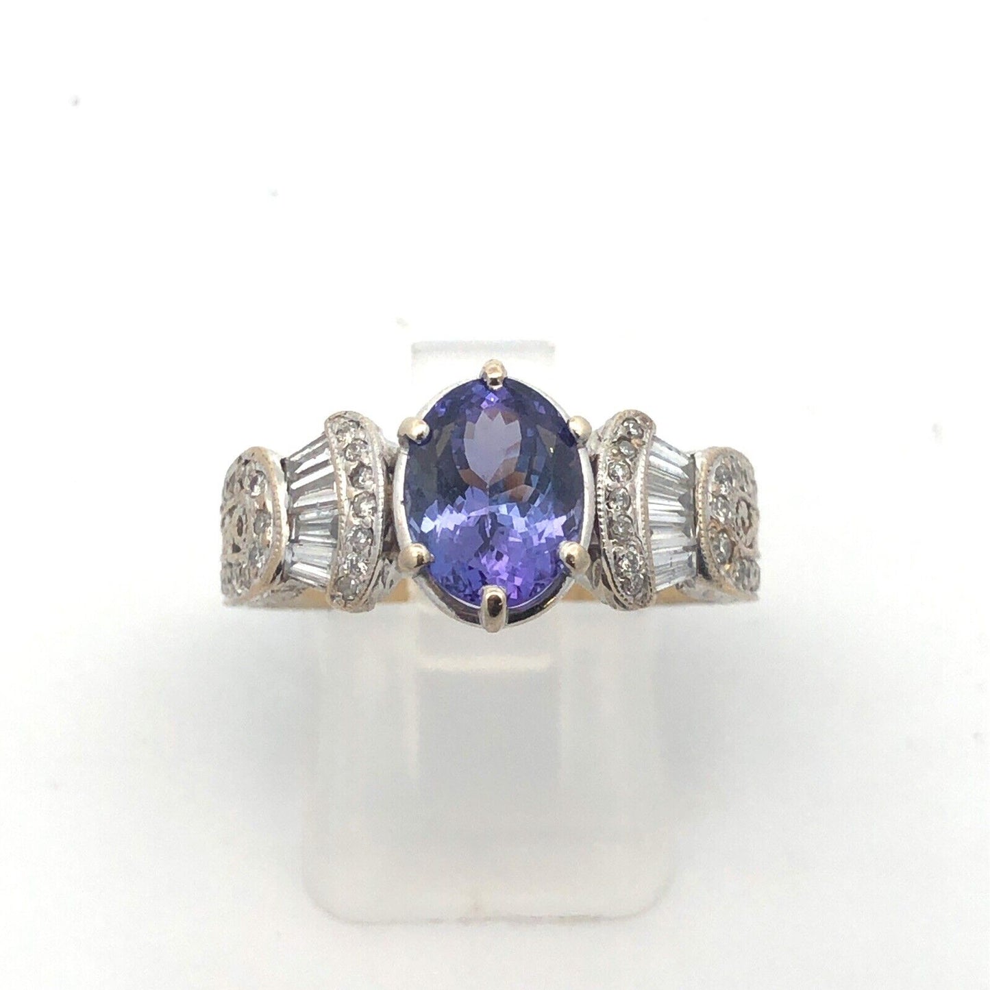 Designer 18K White Gold Oval Tanzanite Solitaire Diamond Accent Cocktail Ring