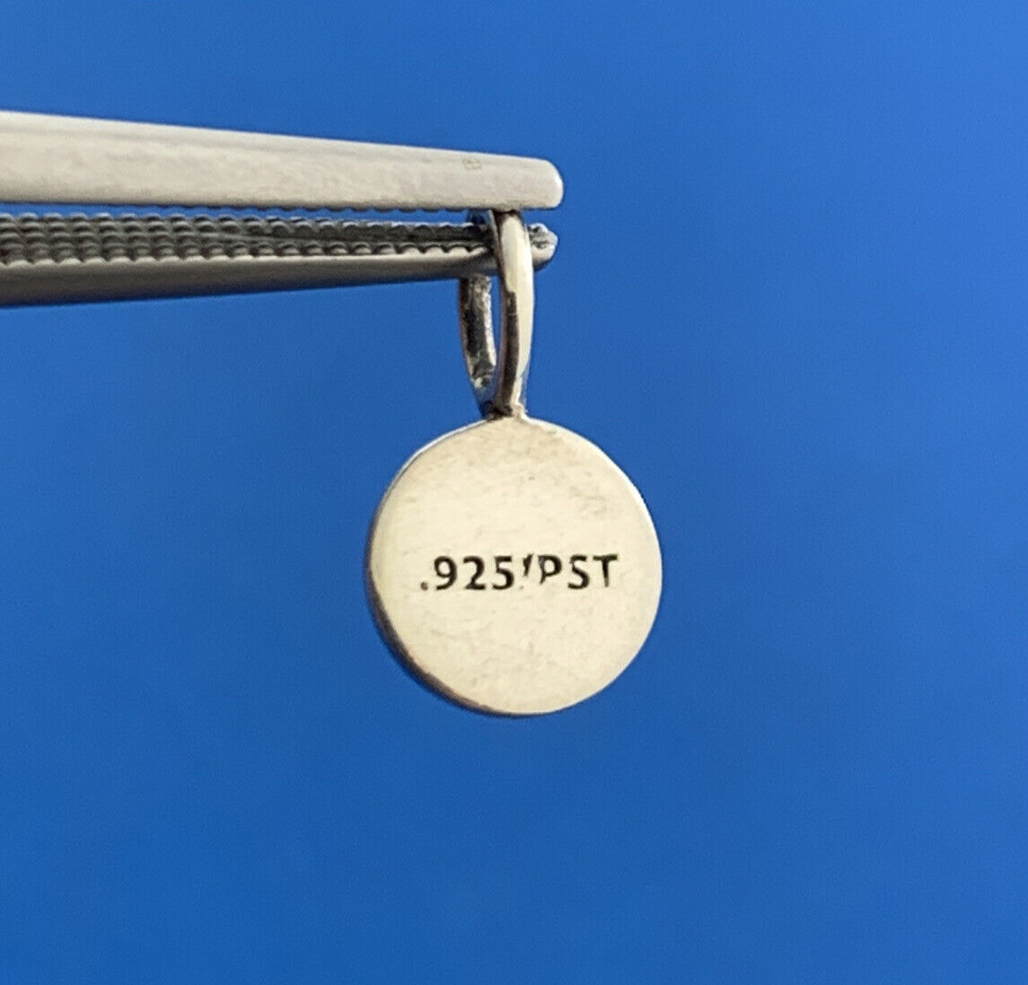PST 925 Sterling Silver U Initial Monogram Script Petite Disc Bracelet Charm