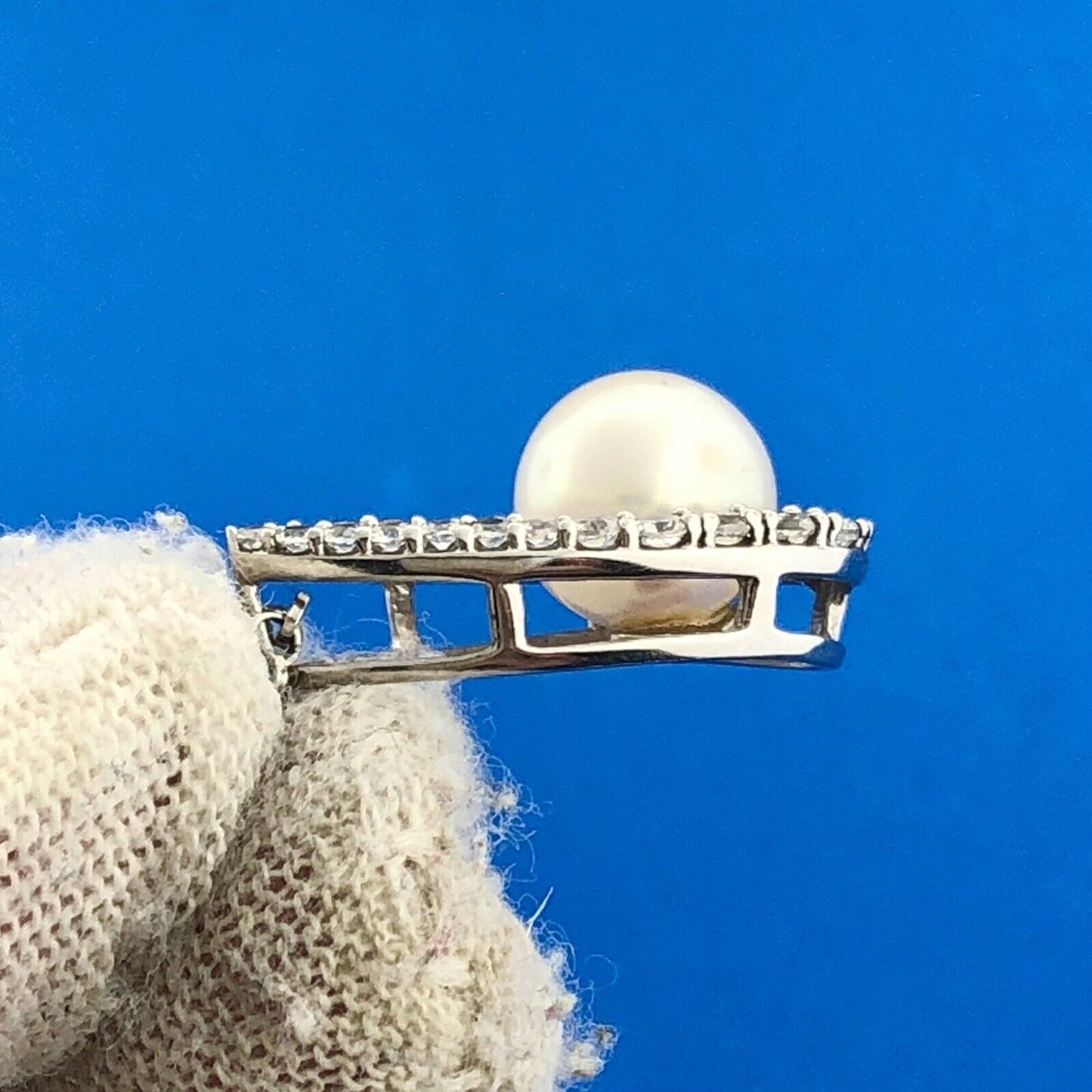 Designer Sterling Silver Pearl Diamond Bridal Perfect Pear Drop Pendant Necklace