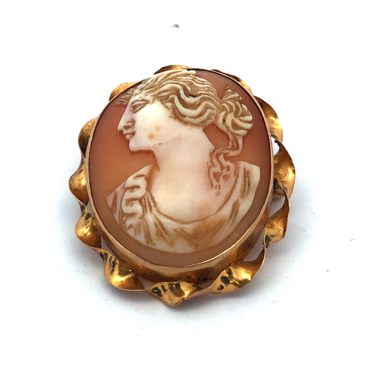 10K Yellow Gold Vintage Oval Carved Shell Cameo Pendant Pin Brooch