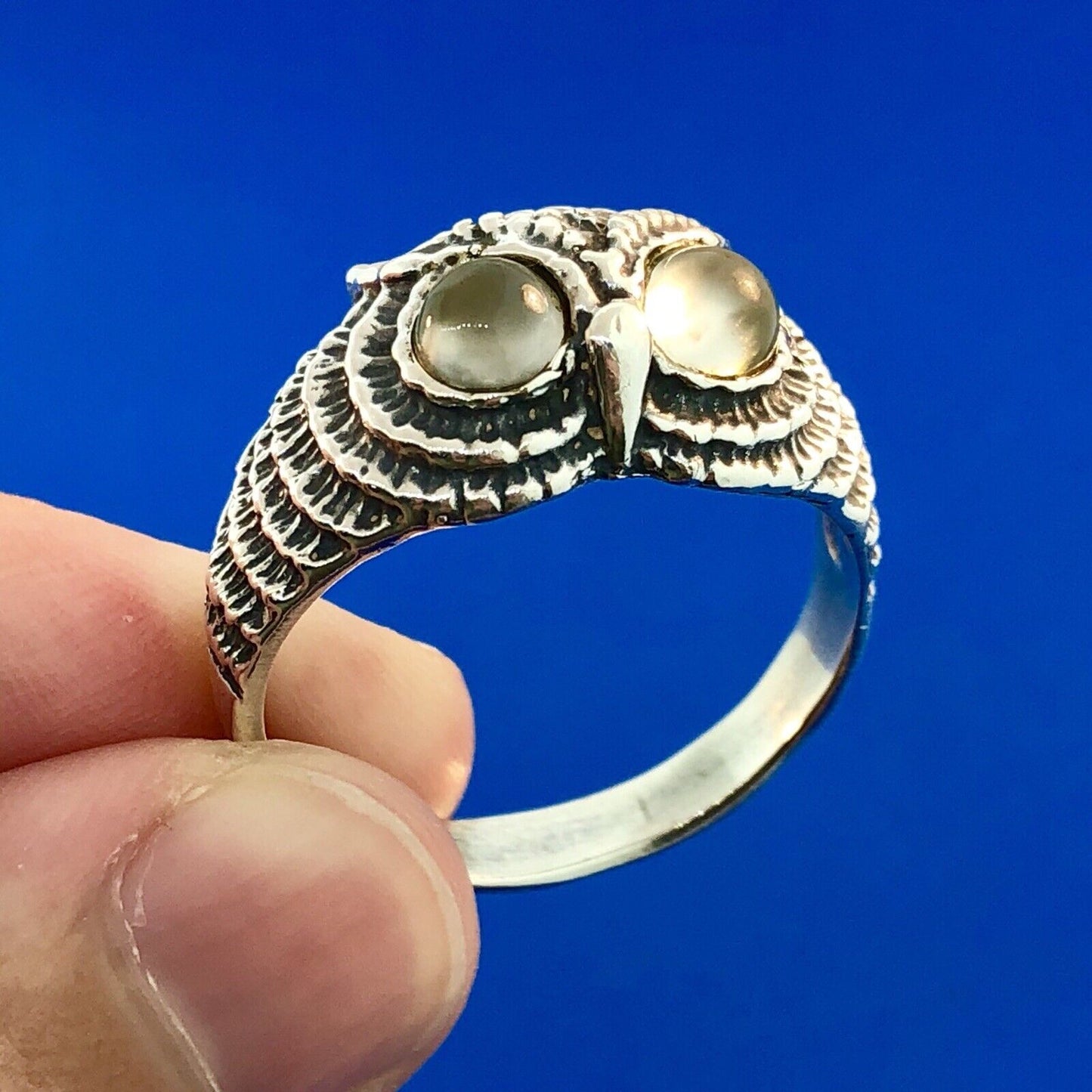 Artisan Sterling Silver Mens Moonstone Owl Textured Wisdom Prophecy Dome Ring