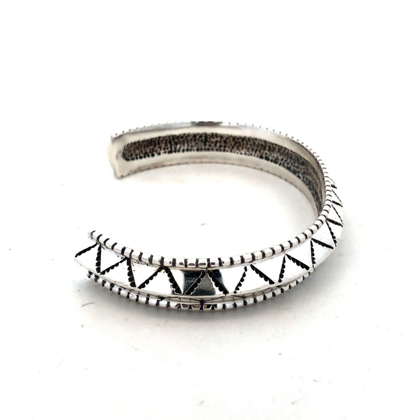 Navajo Anthony Kee 925 Sterling Silver Carinated Knife Edge Open Cuff Bracelet