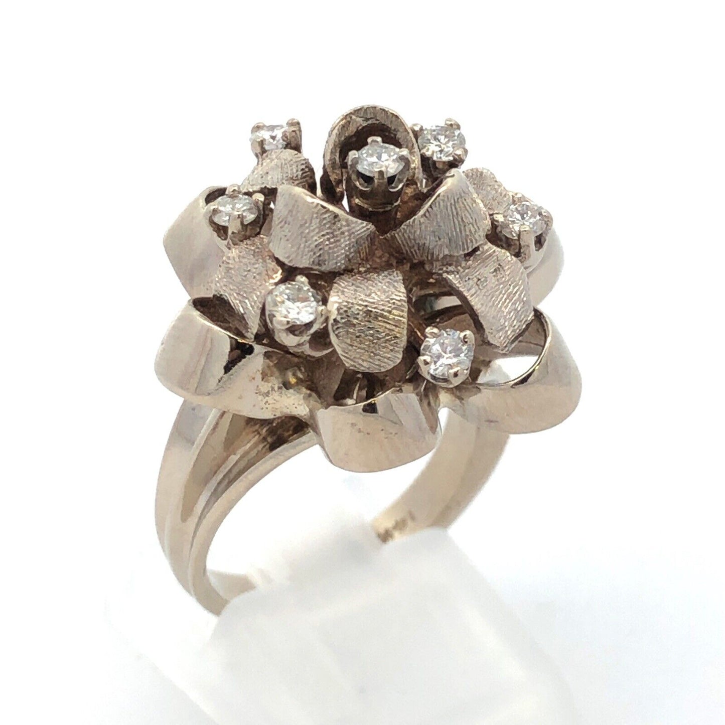 Vintage 14K White Gold Diamond Floral Polished Florentine Ribbon Statement Ring