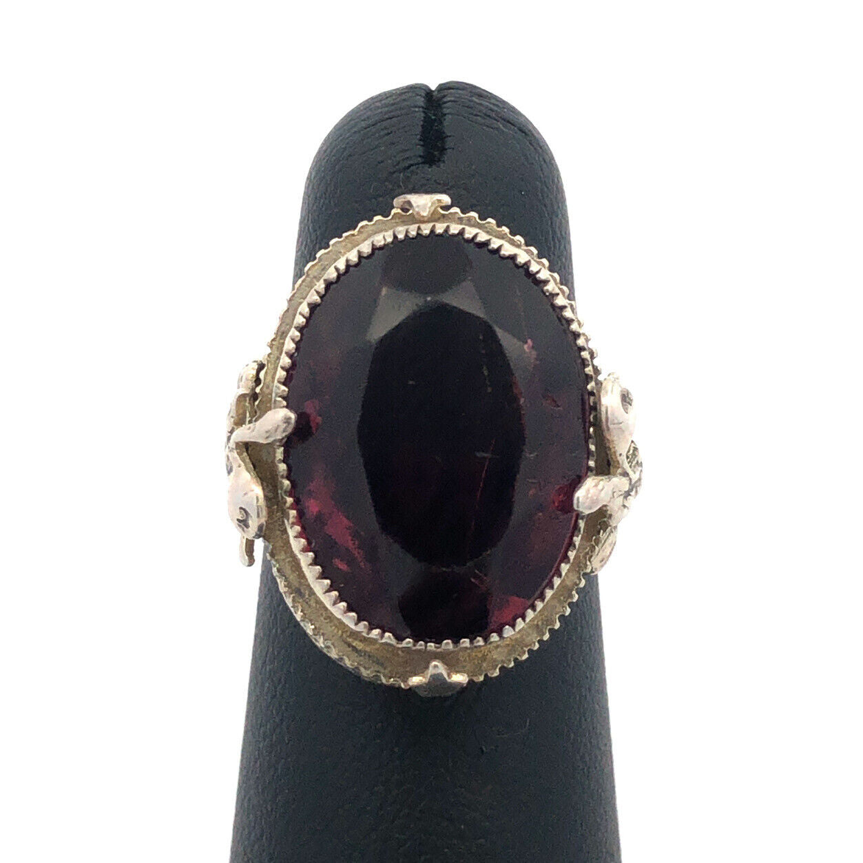 Vintage 925 Sterling Silver Faceted Purple Glass Floral Filigree Scroll Ring