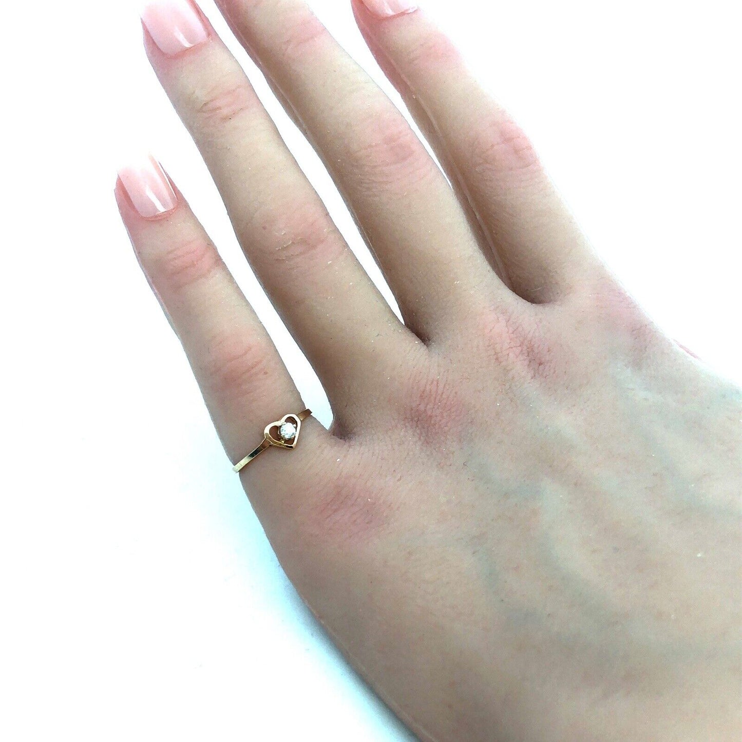 Estate 14K Yellow Gold Round White Tourmaline Solitaire Heart Love Promise Ring