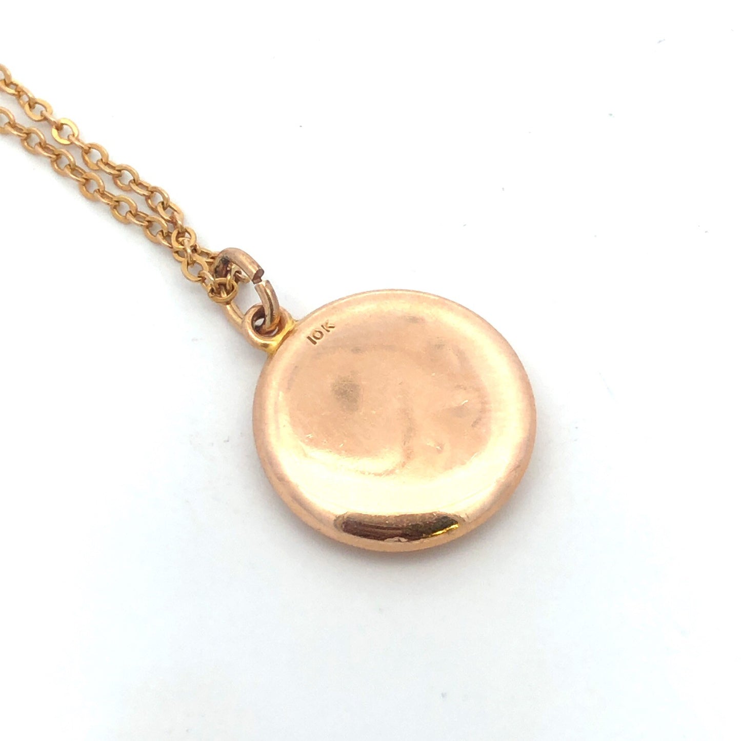 Vintage 10K Yellow Gold Round Etched Textured Pendant Chain Necklace