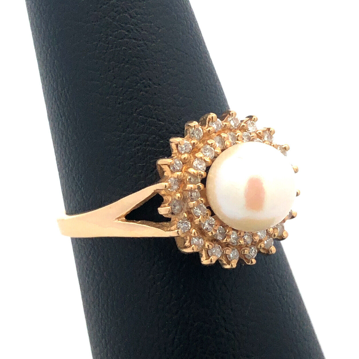 Vintage 14K Yellow Gold Pearl Solitaire Diamond Double Halo Cocktail Ring