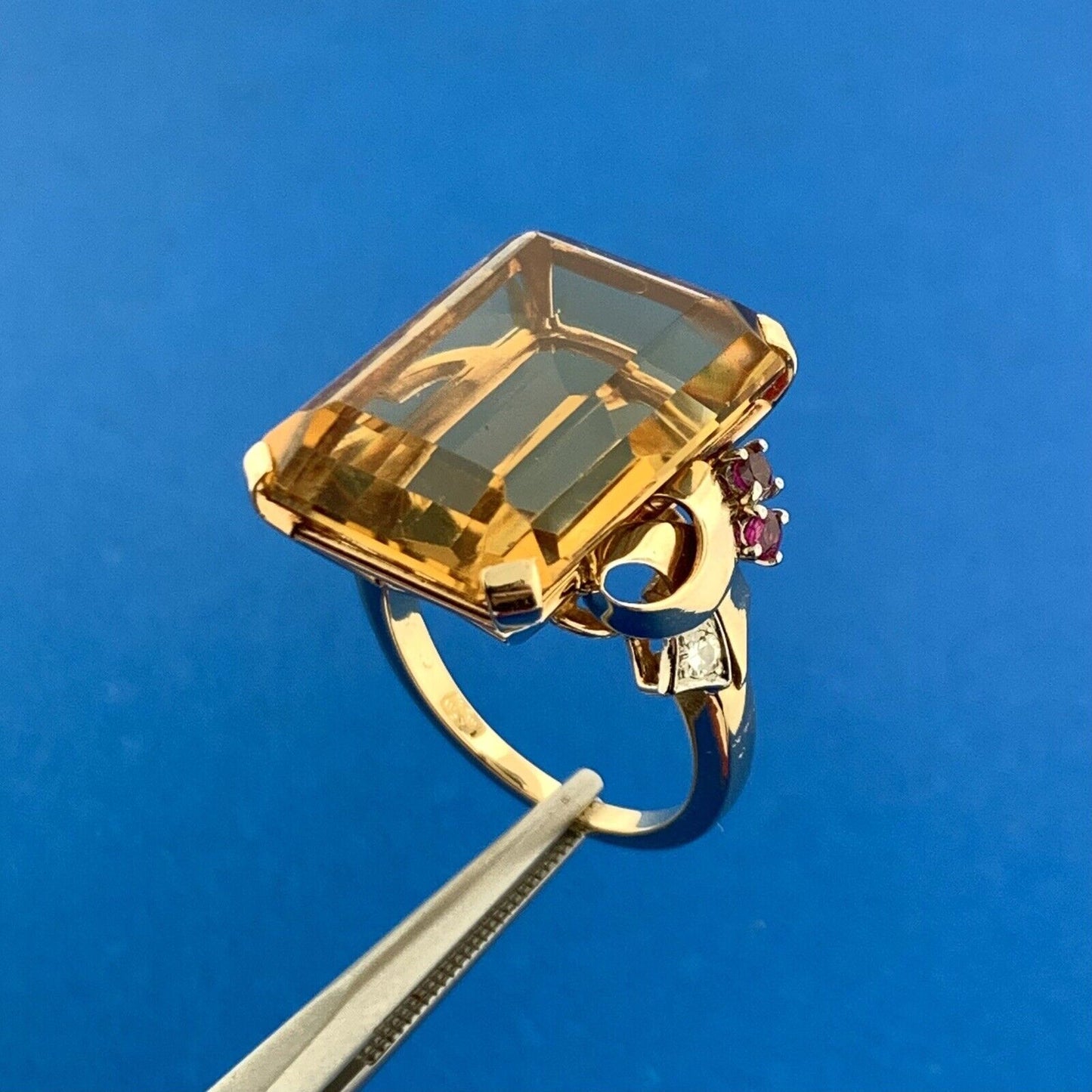 Vintage 14K Yellow Gold Emerald Cut Citrine Ruby Diamond Accent Statement Ring