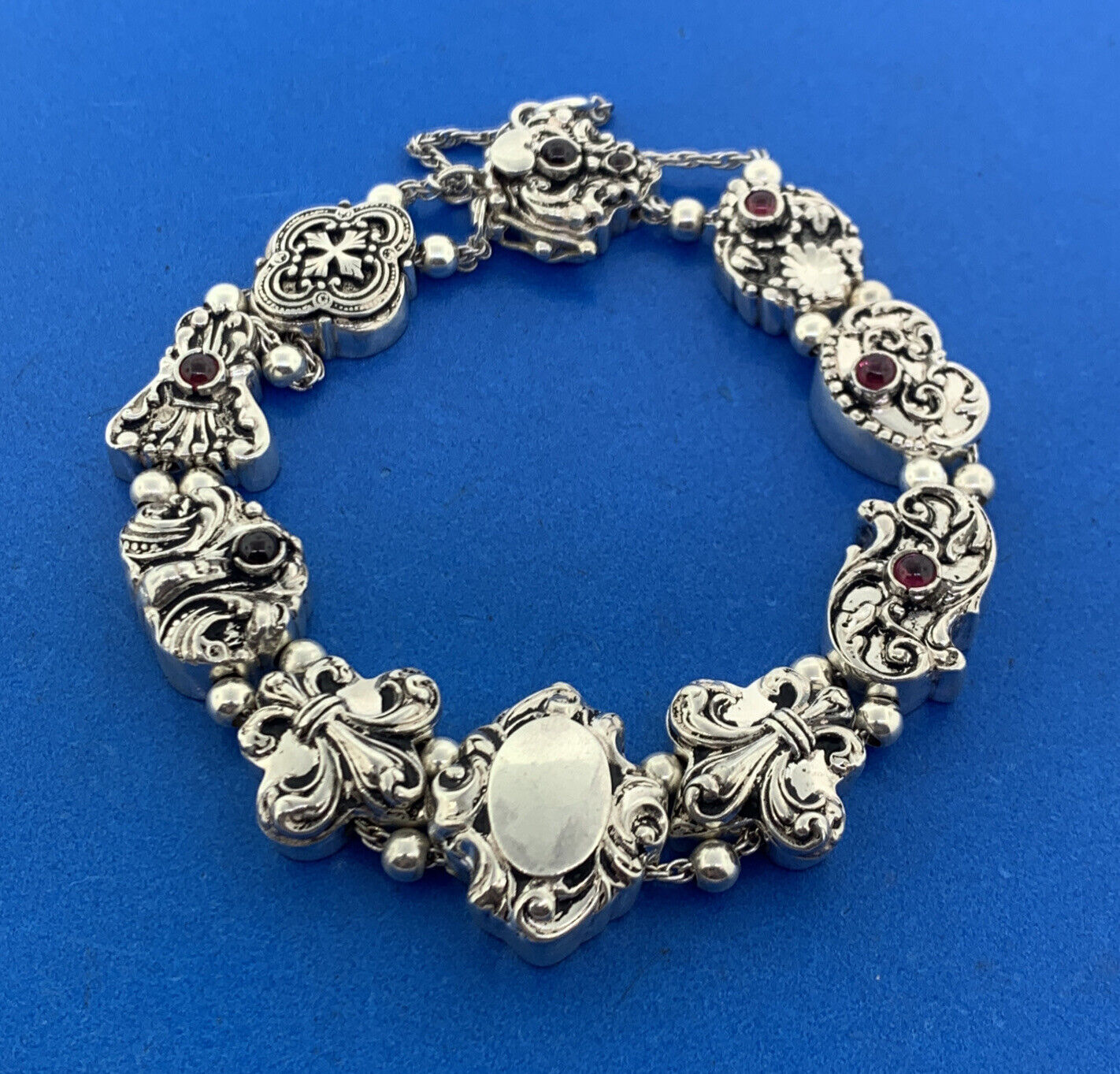 Shavarsh K 925 Sterling Silver Amethyst Floral Scroll Ten Charm Bracelet