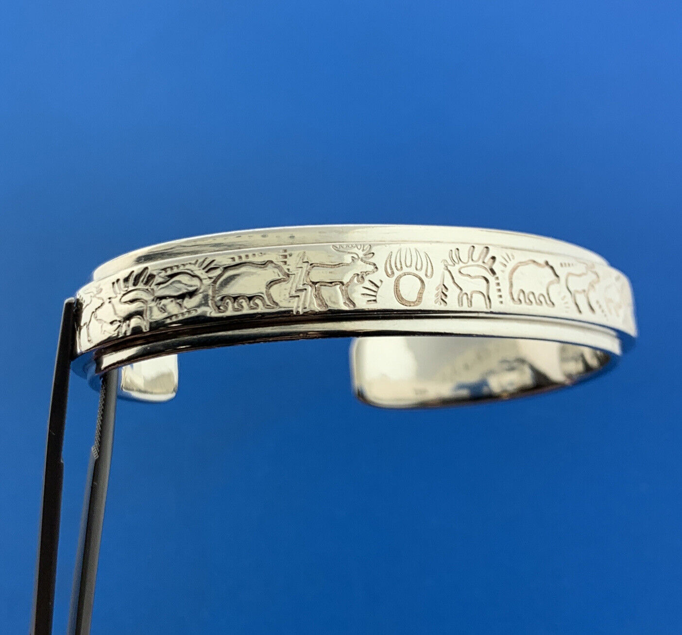 Harold Lujan Taos Pueblo 925 Sterling Silver Storyteller Statement Cuff Bracelet