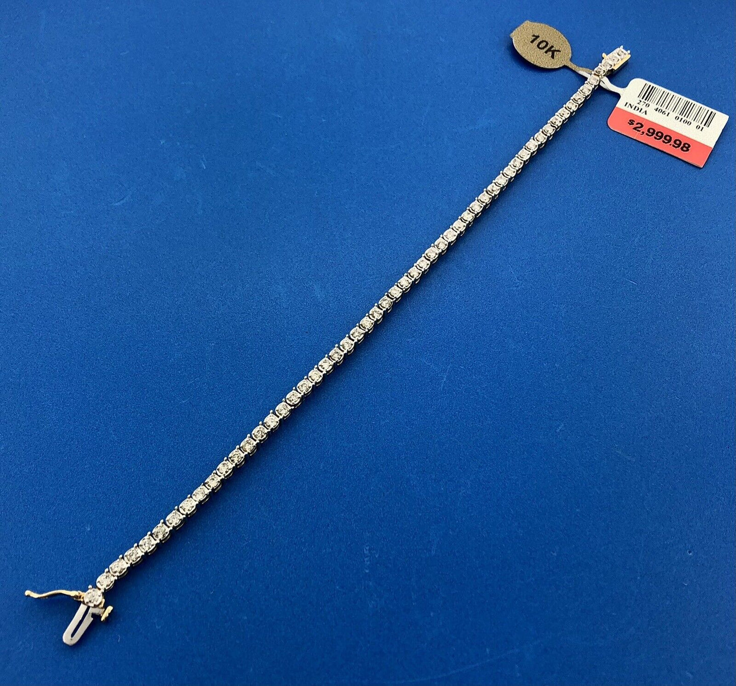 Beautiful 10K Yellow Gold Round Diamond 2.0 TCW Tennis Bracelet New With Tags