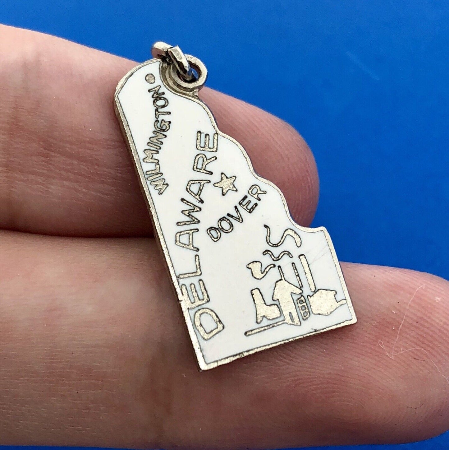 Sterling Silver State Charm - Delaware