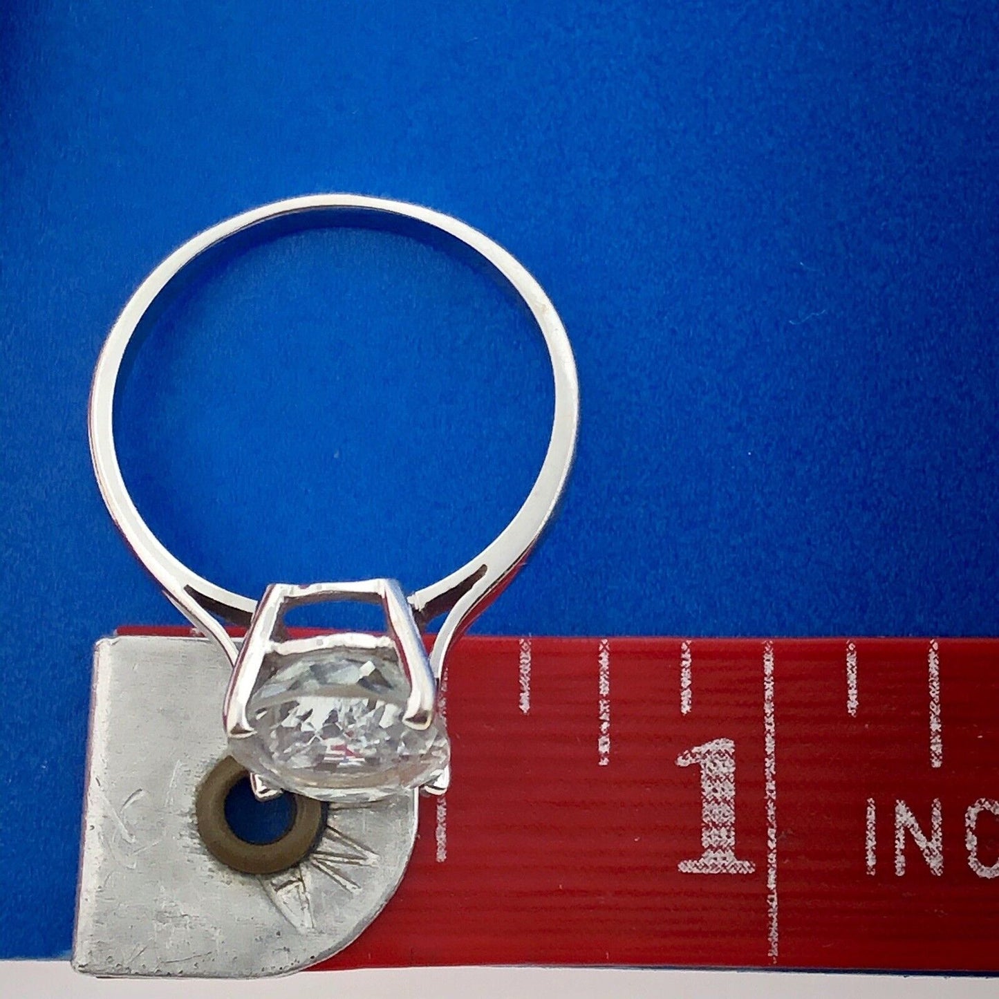 Stunning 14K White Gold Oval Cubic Zirconia CZ Solitaire Engagement Ring