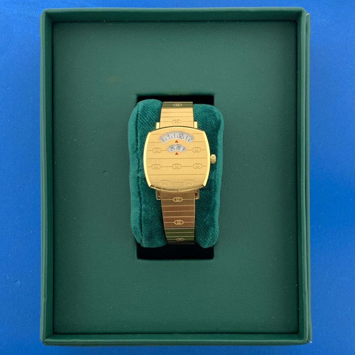 Gucci Gold Tone Dial Yellow Gold PVD Stainless Steel Ladies Watch YA157502 w/Box