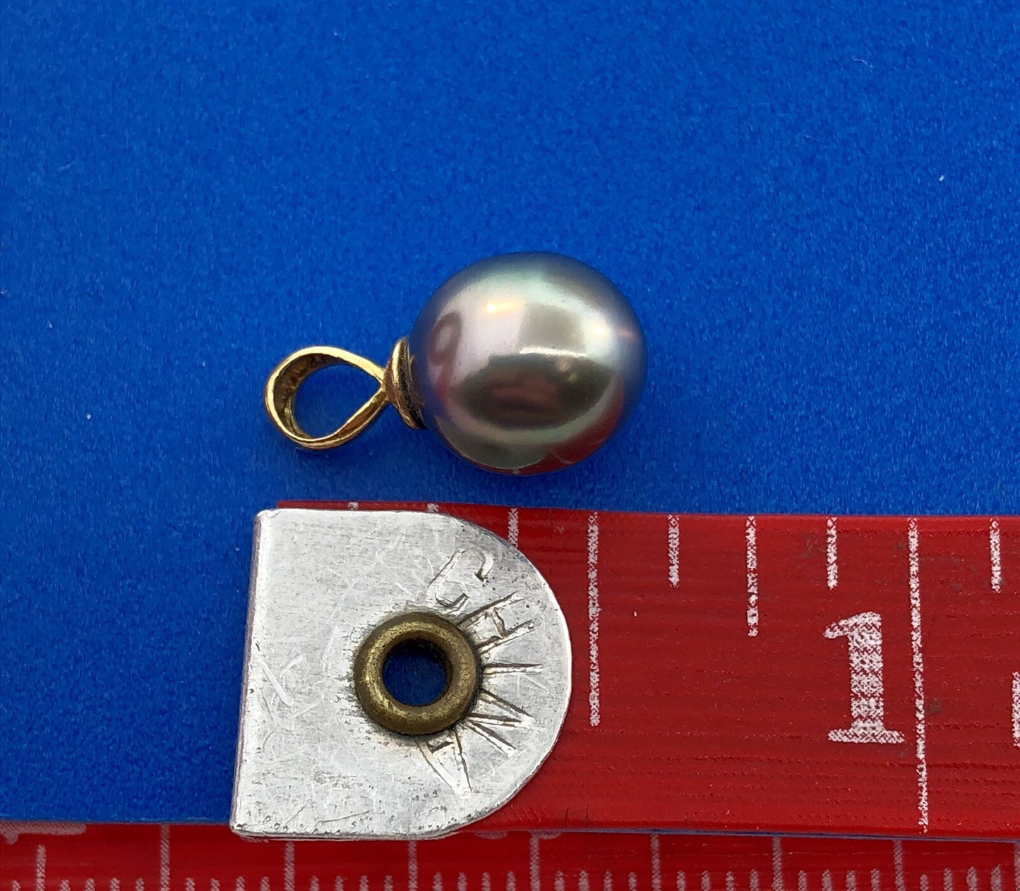 Designer 14K Yellow Gold Black Pearl Drop Dangle Charm Pendant