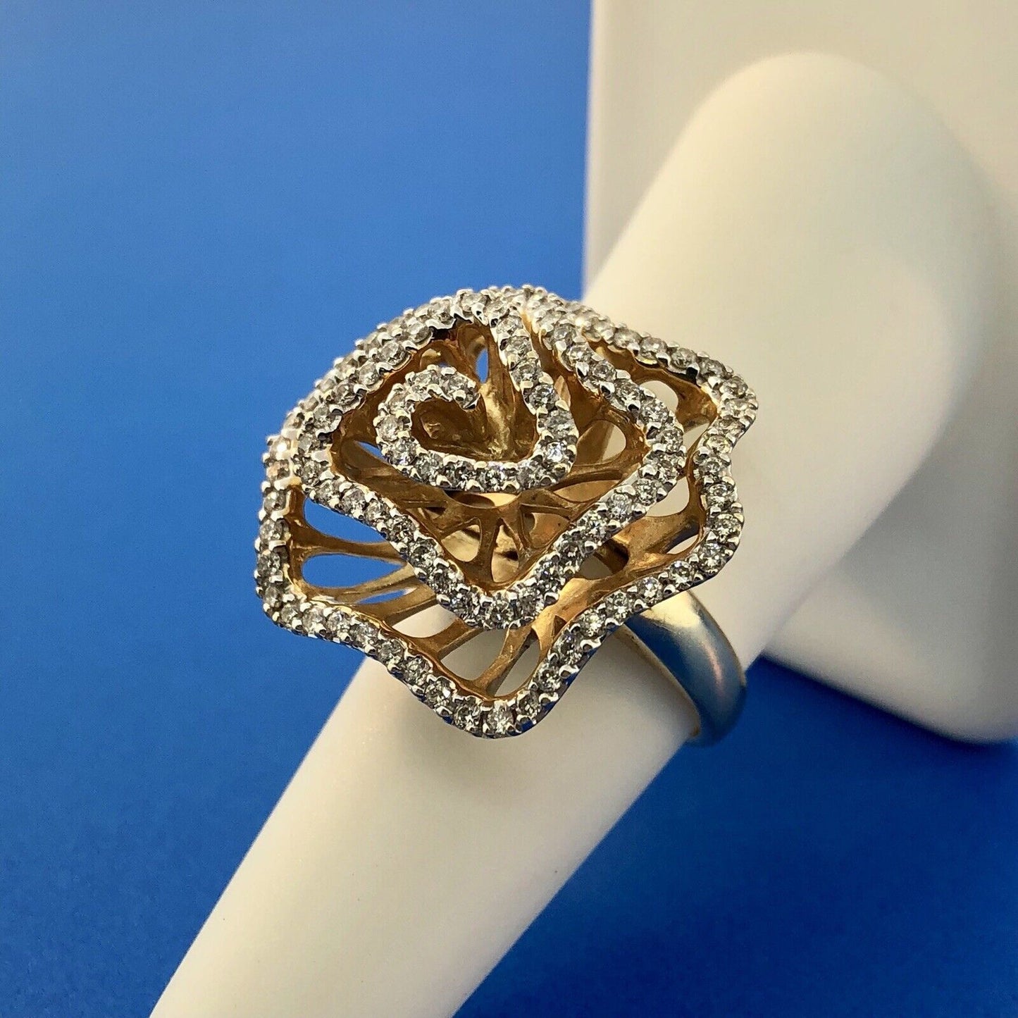 Estate 14K Yellow Gold Diamond Modernist Flower Swirl Statement Cocktail Ring