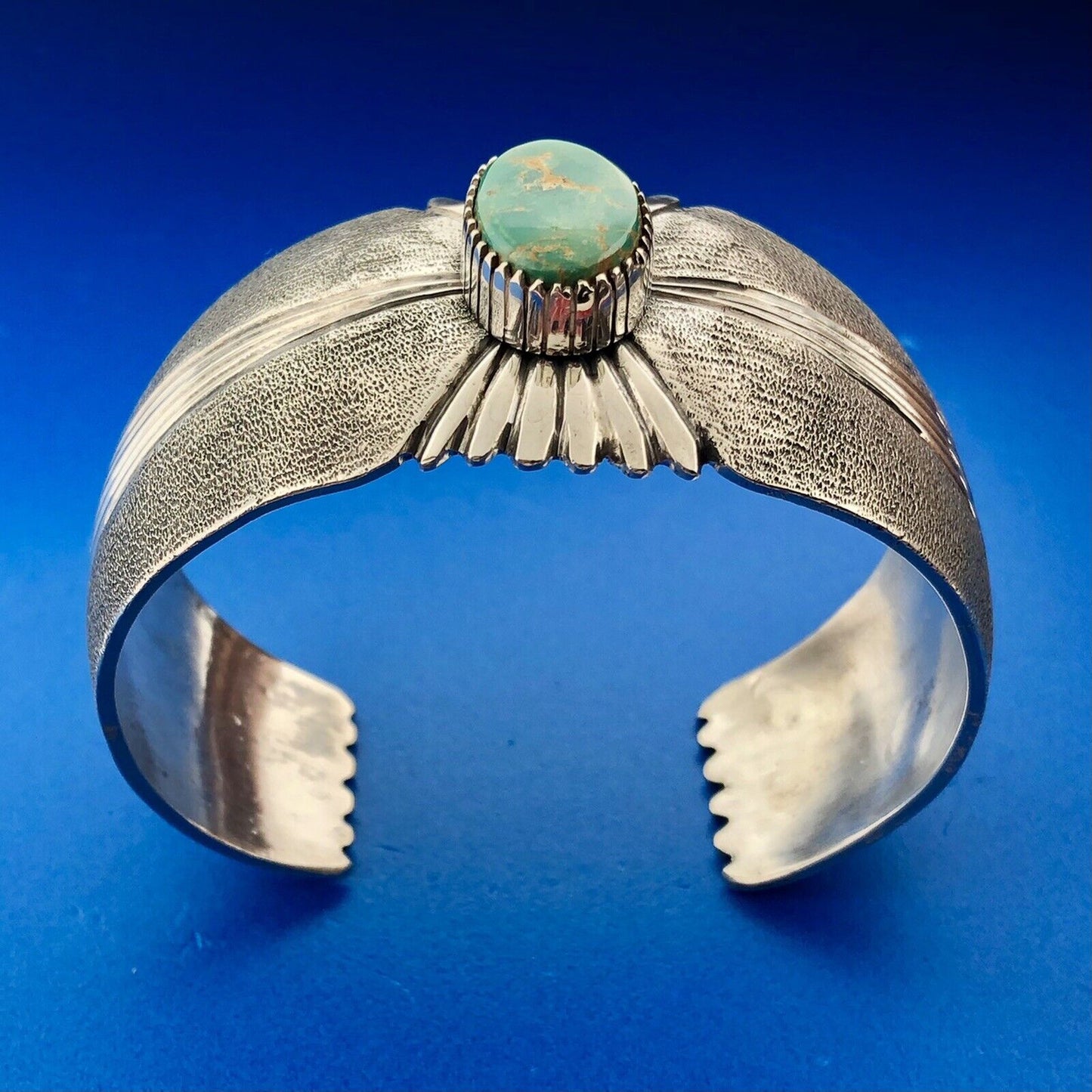 Vintage Native American 925 Sterling Silver Turquoise Statement Cuff Bracelet