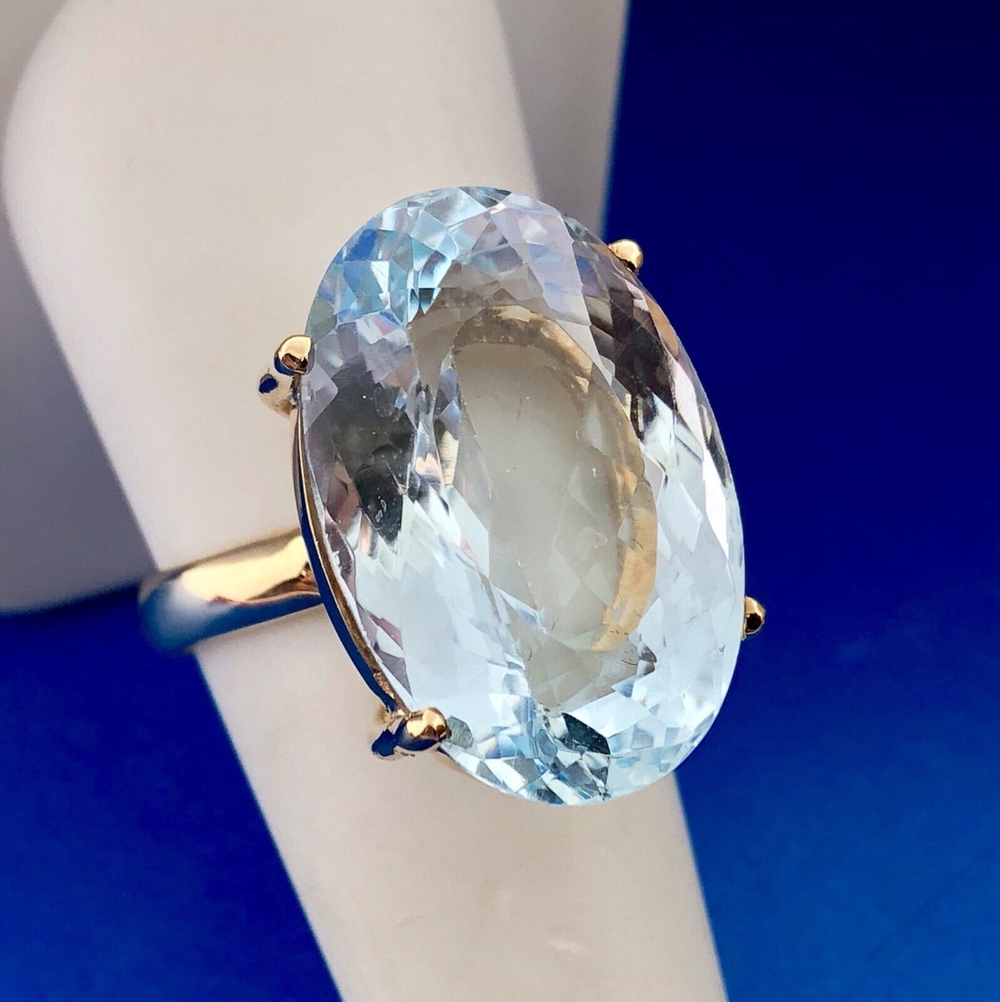 Stunning 14K Yellow Gold Oval Solitaire Blue Topaz Statement Cocktail Ring