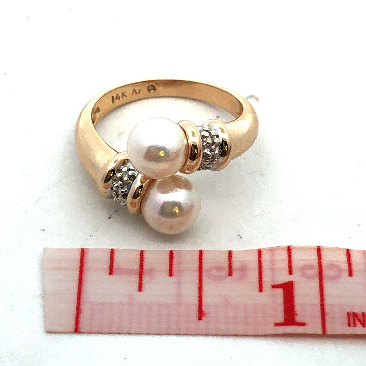 Designer AV 14K Yellow Gold Round Pearl Diamond Accent Statement Bypass Ring