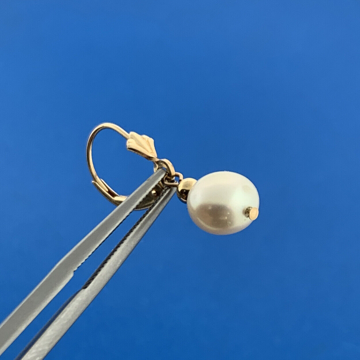14K Yellow Gold Pearl Wedding June Anniversary Leverback Dangle Earrings