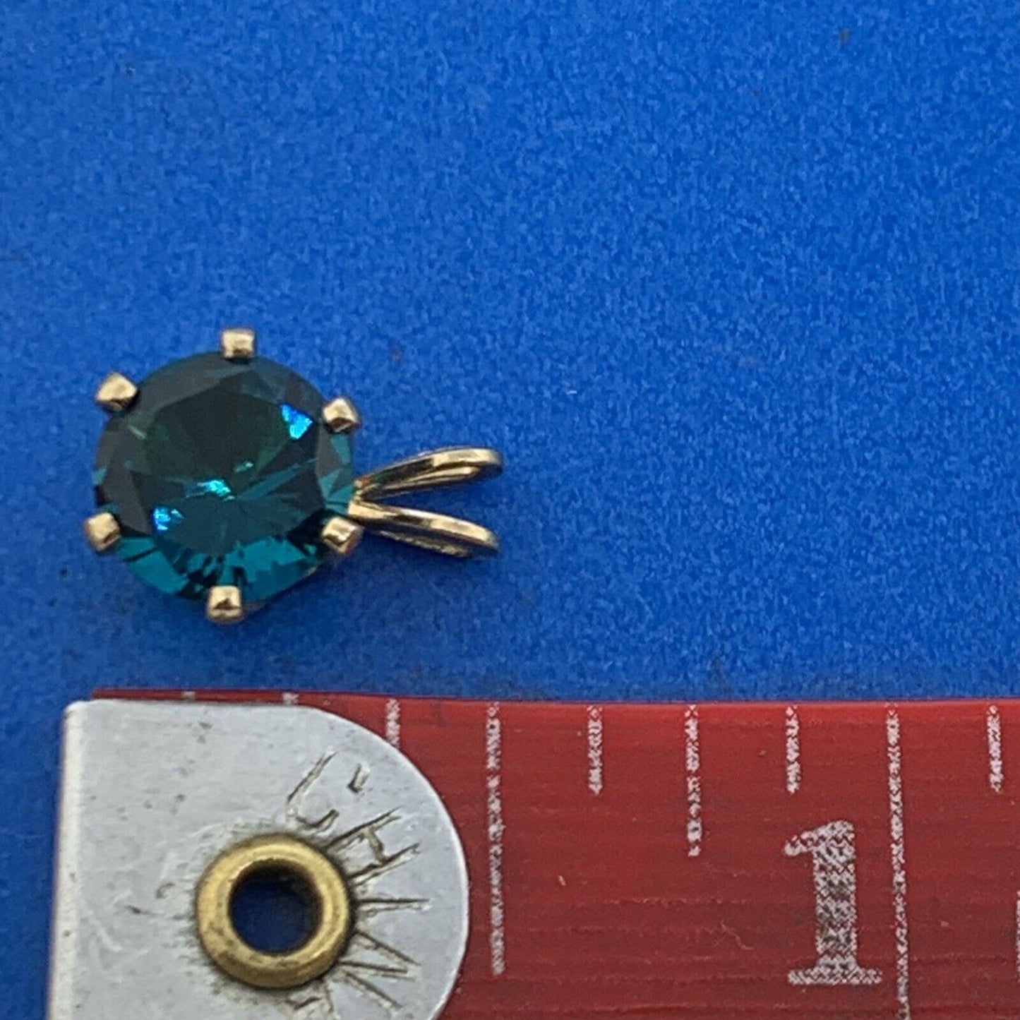 14K Yellow Gold Round Green Tourmaline Solitaire Drop Pendant