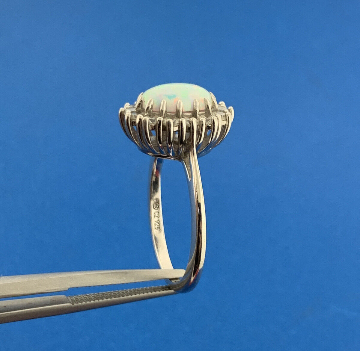 Designer 925 Sterling Silver Opal Cabochon Cubic Zirconia CZ Halo Cocktail Ring