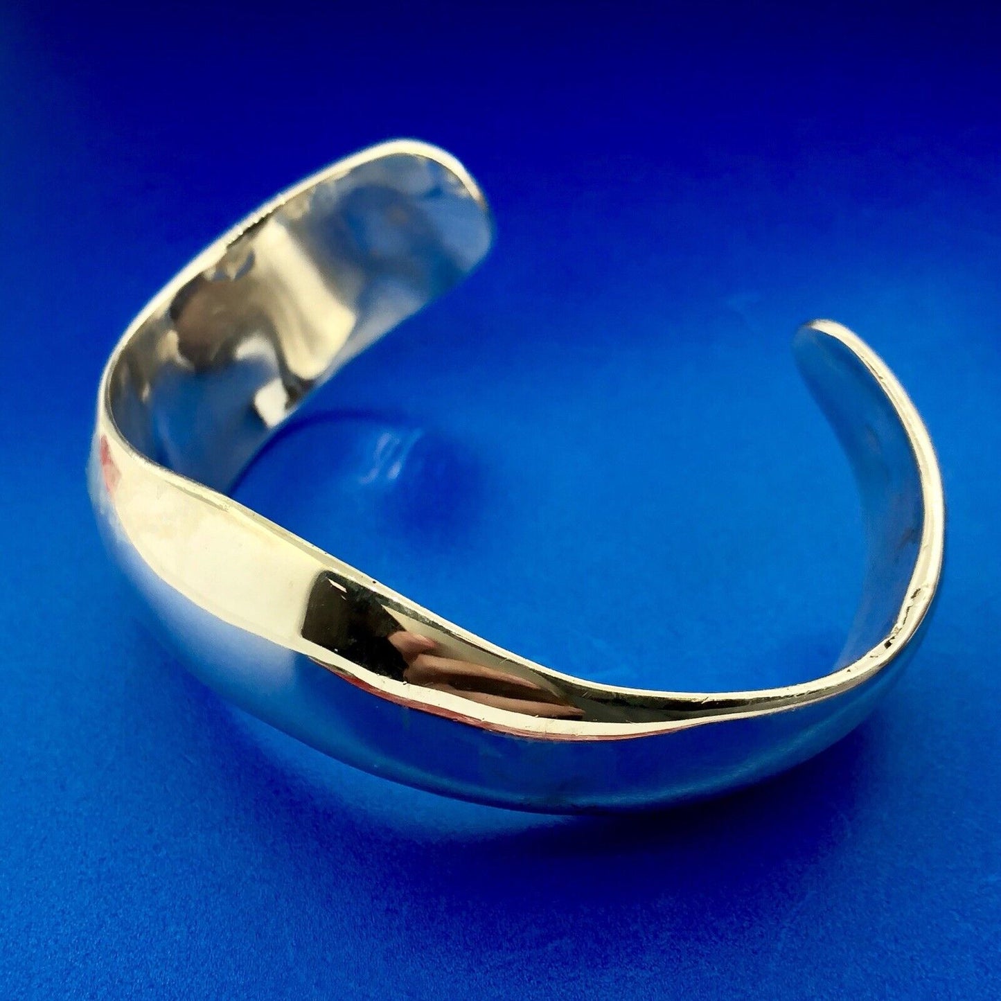 Taxco Los Ballesteros 925 Sterling Silver Modernist Polished Wave Cuff Bracelet