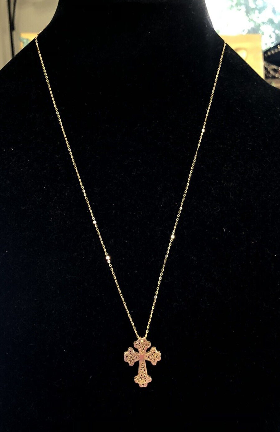 Estate Italy 14K Yellow Gold Open Work Scroll Cross Pendant Necklace