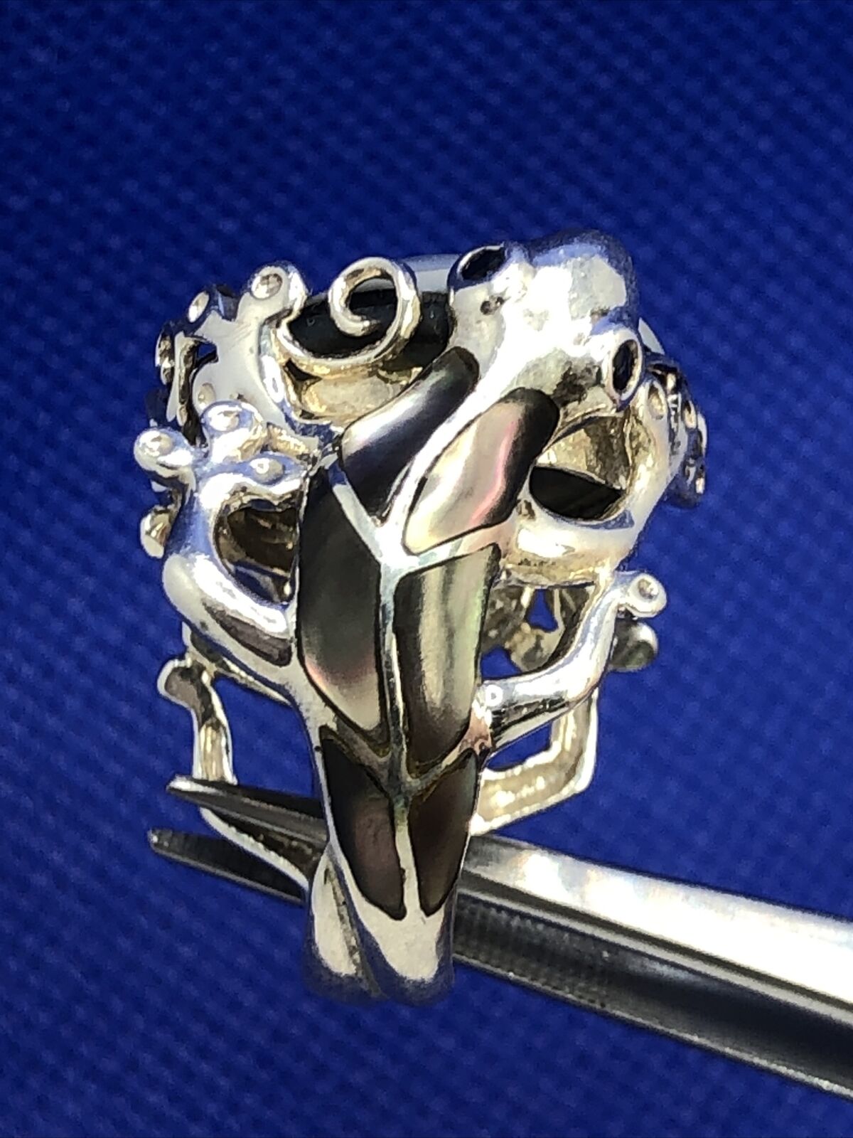 Designer GSJ 925 Sterling Silver Mother of Pearl Black Onyx Gecko Statement Ring