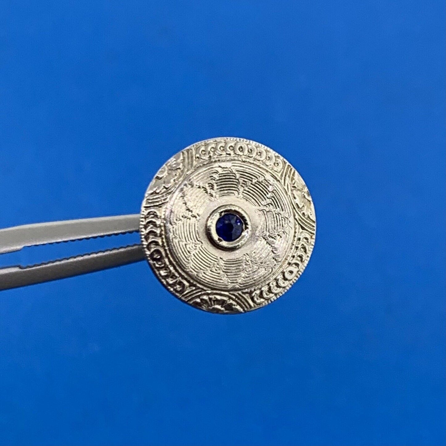 Art Deco 14K White Yellow Gold Blue Sapphire Patterned Circle Stud Earrings