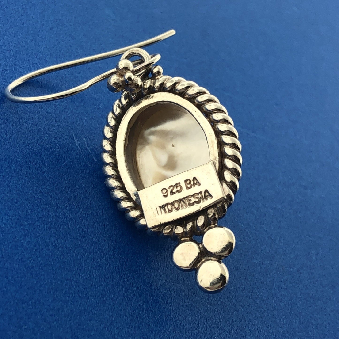 Designer BA Suarti Sterling Silver Mother Of Pearl Balinese Drop Dangle Earrings