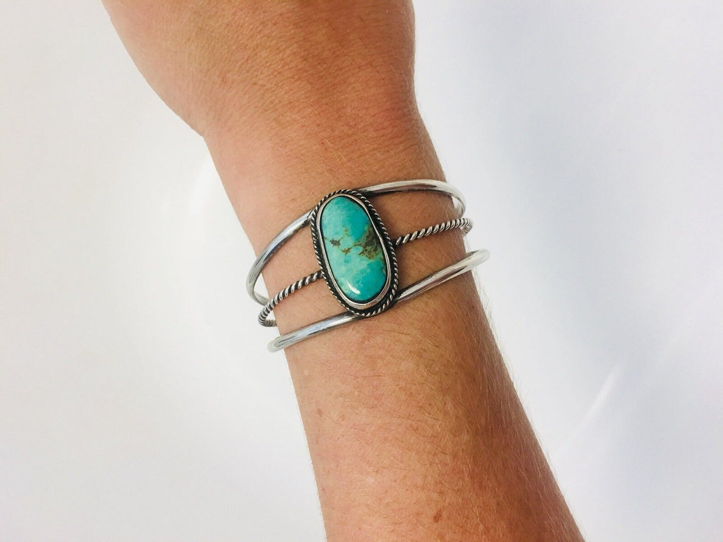Native American Sterling Silver Oval Green Royston Turquoise Split Cuff Bracelet