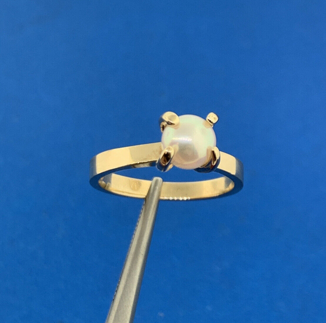 Designer 10K Yellow Gold Pearl Solitaire Size 6.5 Ring