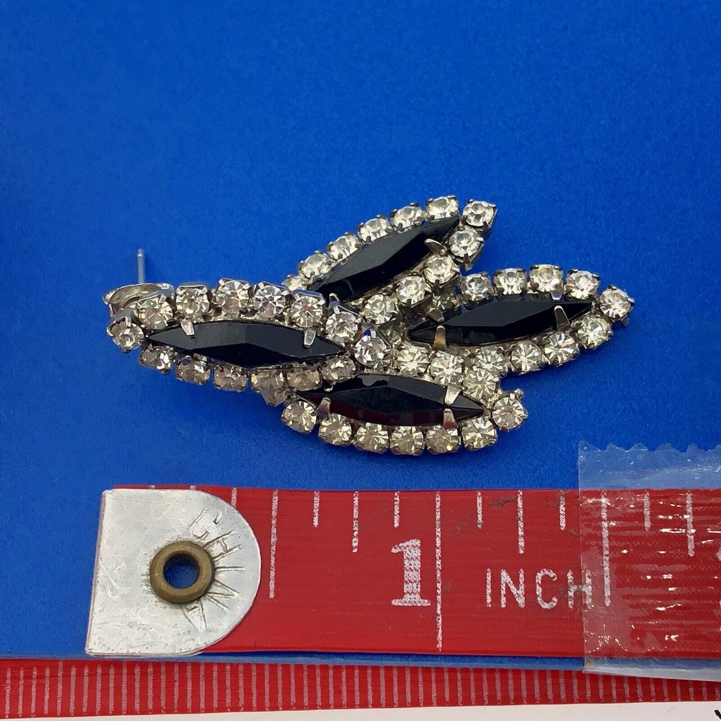 Art Deco Silver Tone Black Jet White Rhinestone Feather Leaf Dangle Earrings