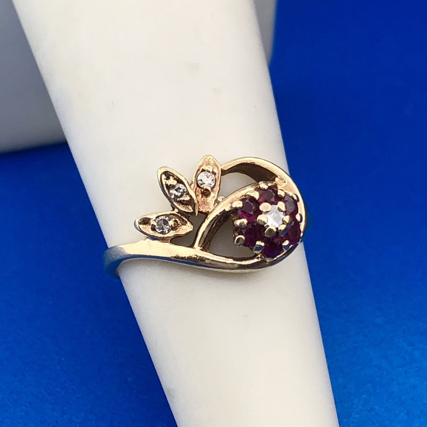 Vintage 10K Yellow Gold Ruby Diamond Free Form Rose Floral July Occasion Ring