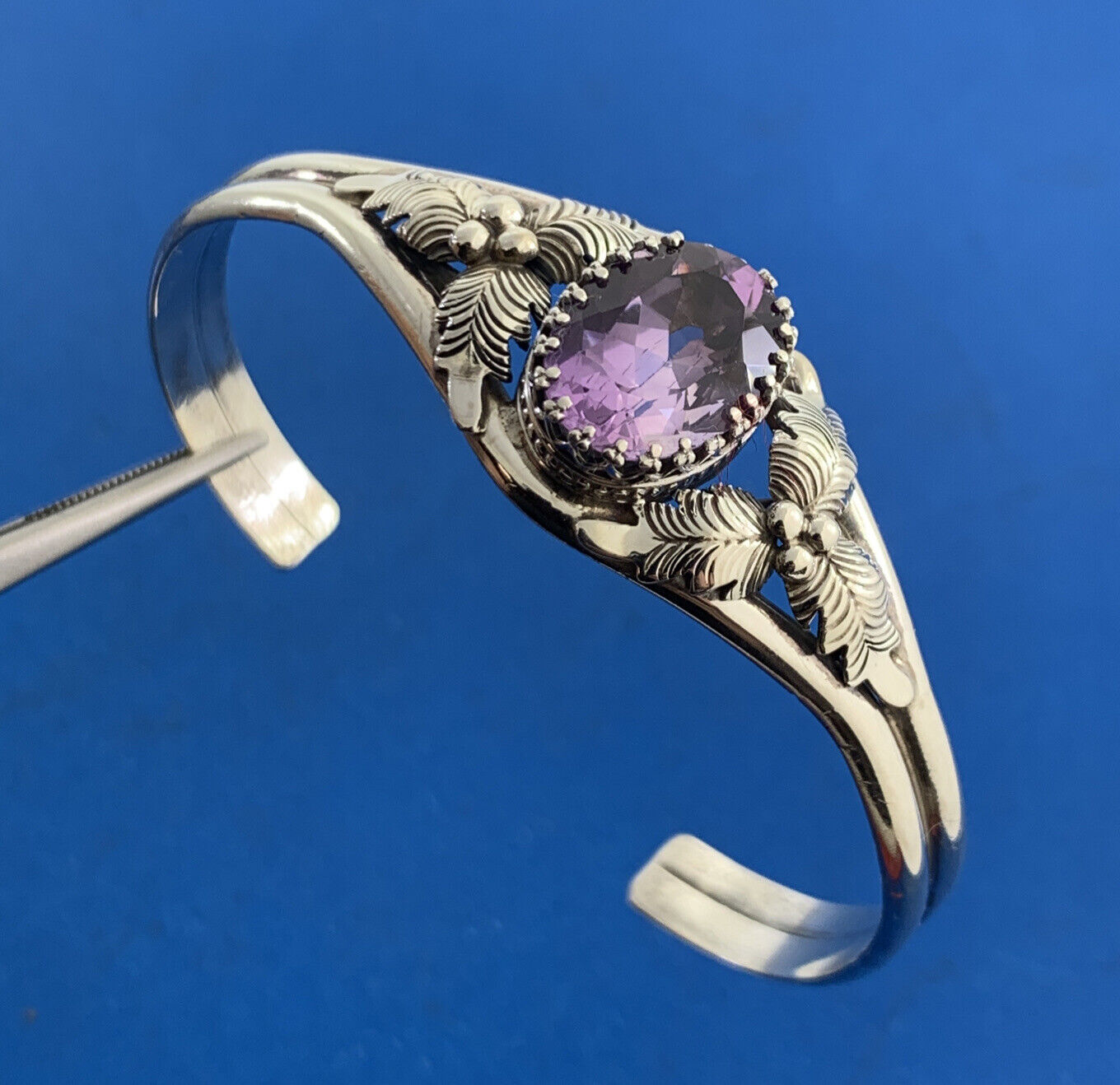 Vintage Native American E D 925 Sterling Silver Oval Amethyst Cuff Bracelet