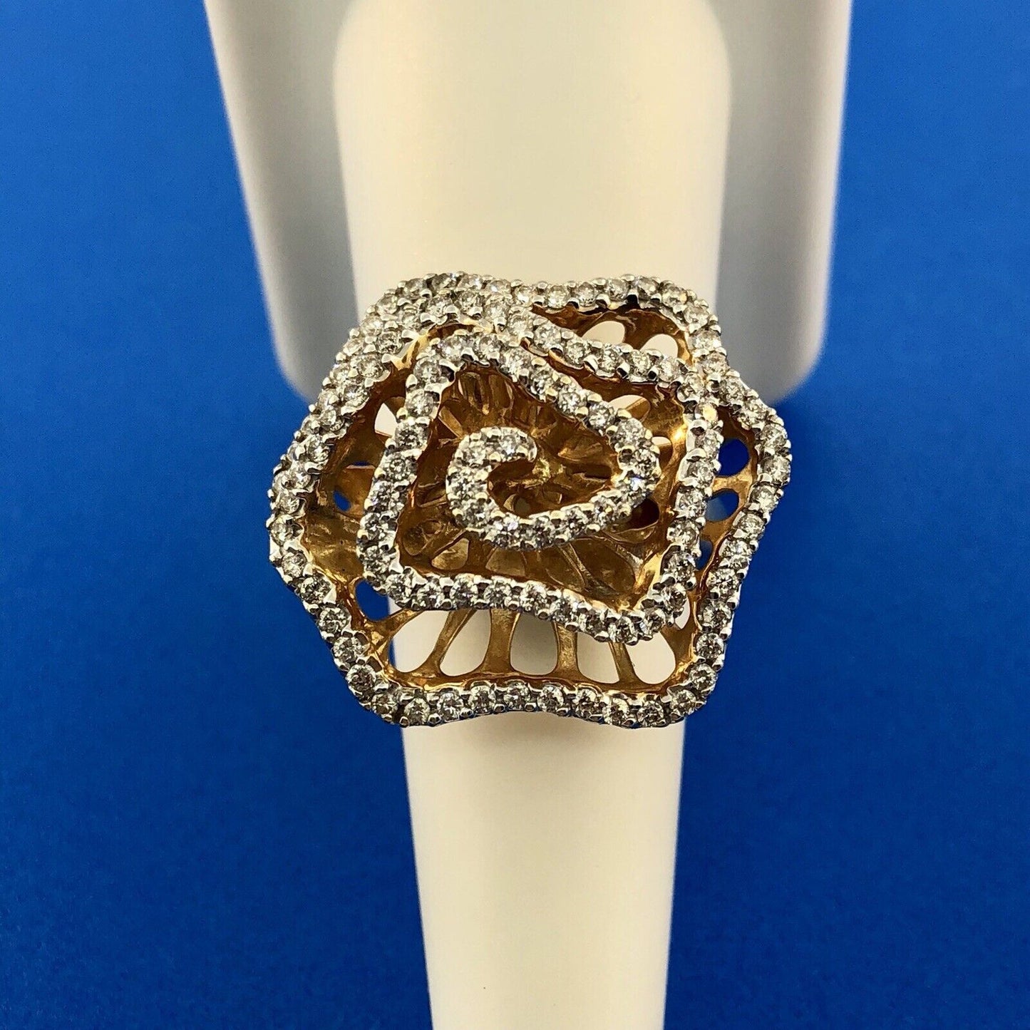 Estate 14K Yellow Gold Diamond Modernist Flower Swirl Statement Cocktail Ring