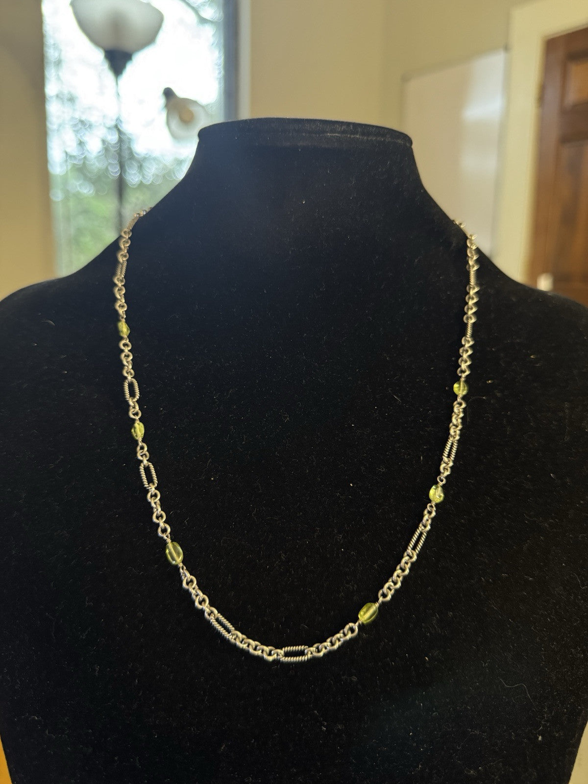 Designer Lori Bonn 925 Sterling Silver Oval Peridot Birthstone Station Necklace