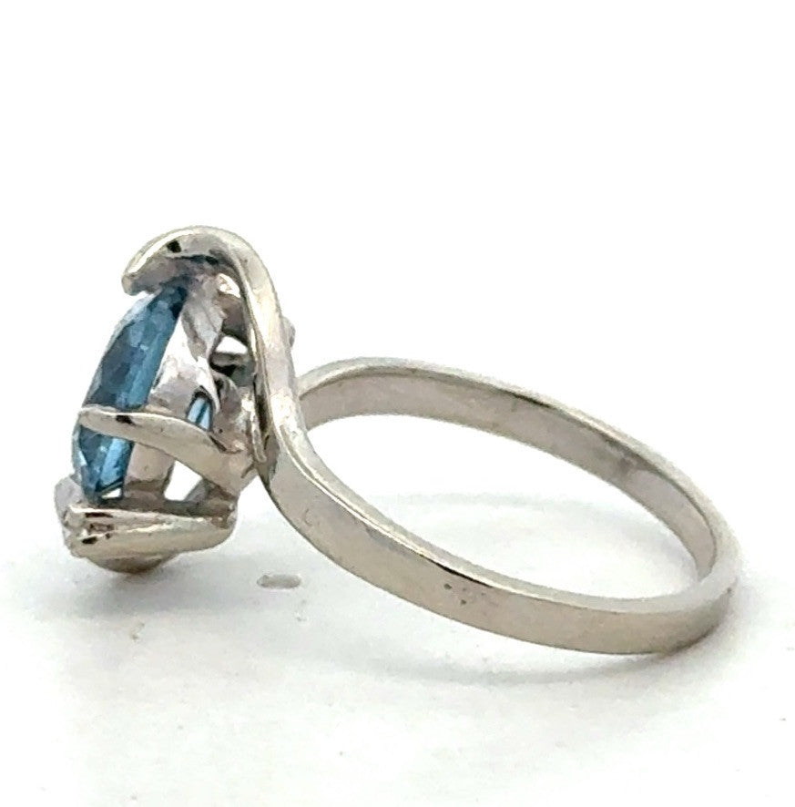 Designer 14K White Gold Round Blue Topaz Solitaire Diamond Ring