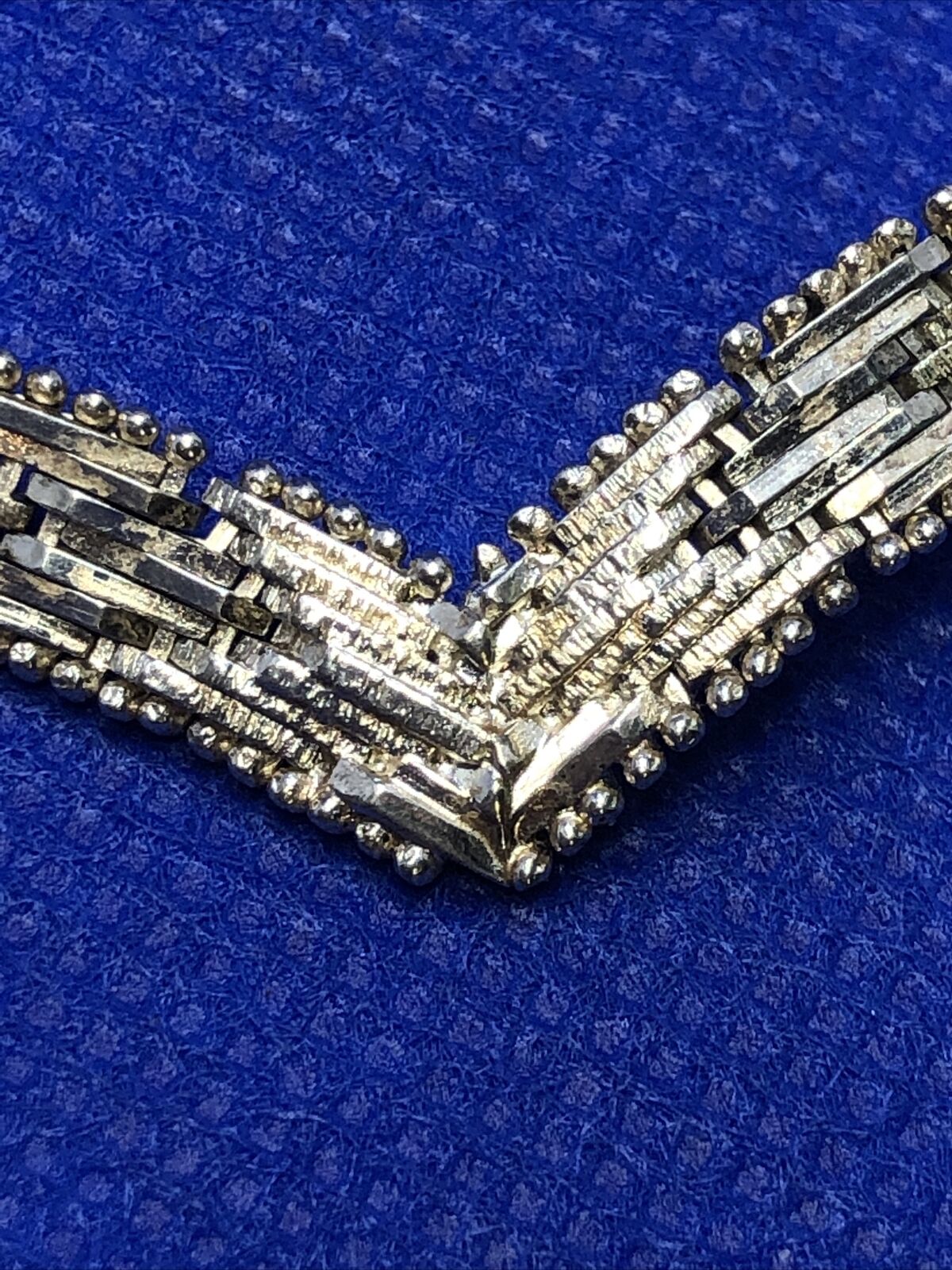Designer Italy 925 Sterling Silver Diamond Cut Chevron Collar V Necklace