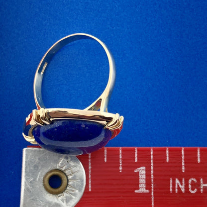 Vintage 14K Yellow Gold Lapis-Lazuli Cabochon Modernist Abstract Cocktail Ring