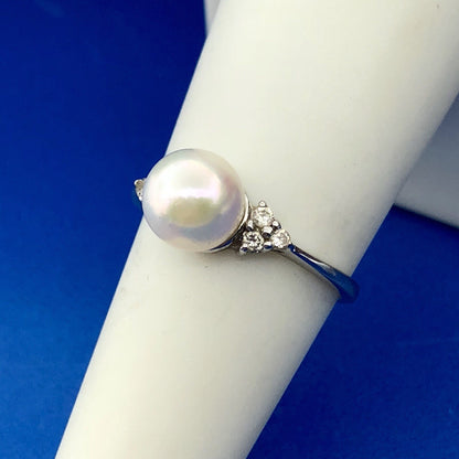 Elegant 14K White Gold Pearl Diamond Bridal Sweetheart Anniversary Ring